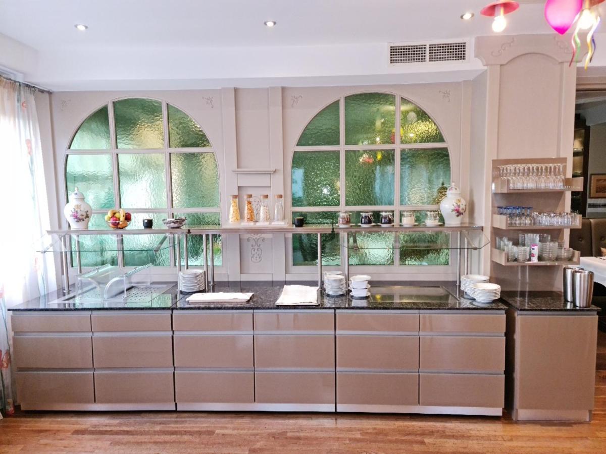 Hotel Restaurant Felix Bensheim Extérieur photo