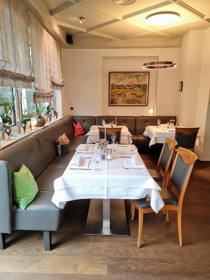Hotel Restaurant Felix Bensheim Extérieur photo