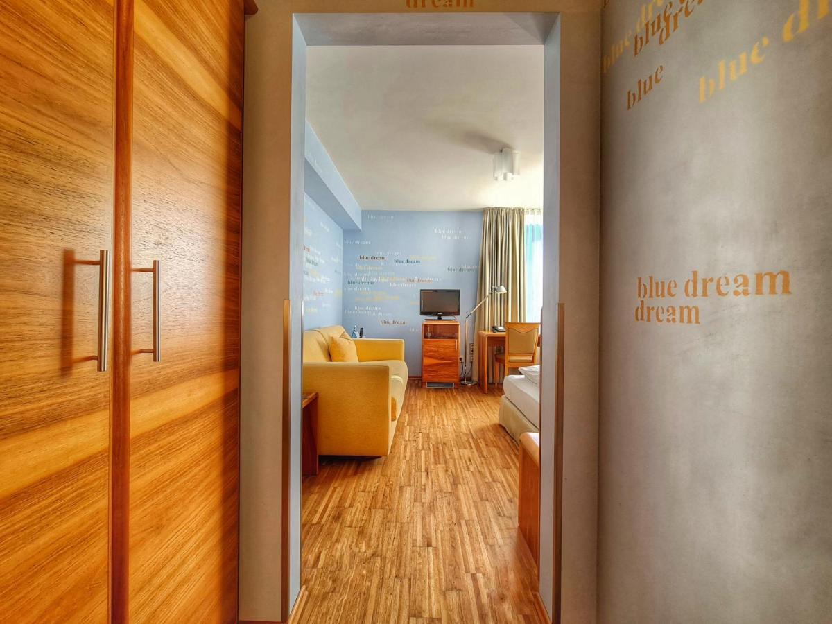 Hotel Restaurant Felix Bensheim Extérieur photo